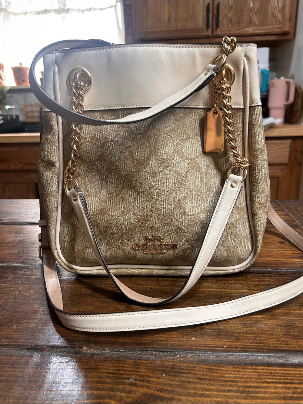 Authentic Coach Beige Signature Cammie Chain bucket gold chainTrim